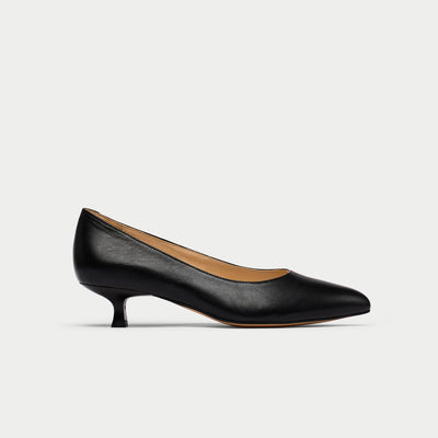 Claudia - Black Leather Pumps