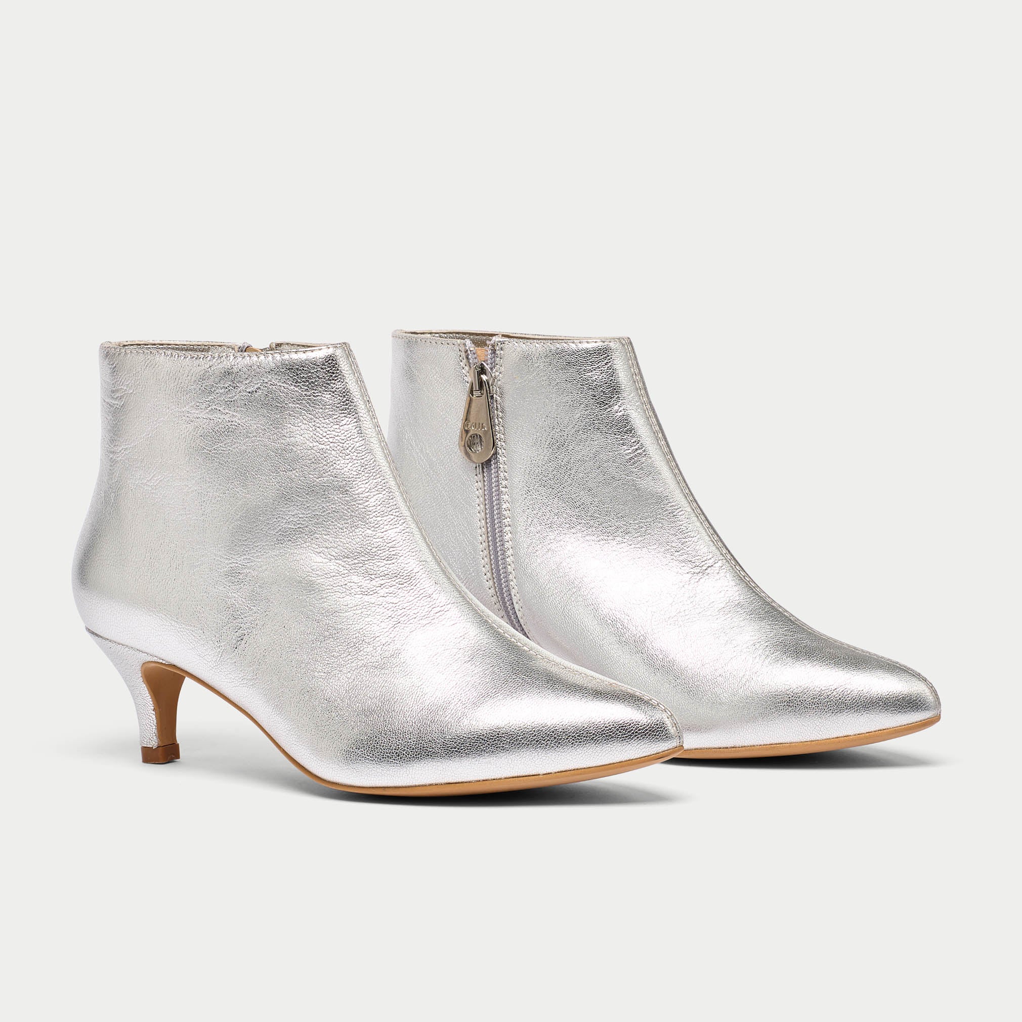 Hazel silver boot pair