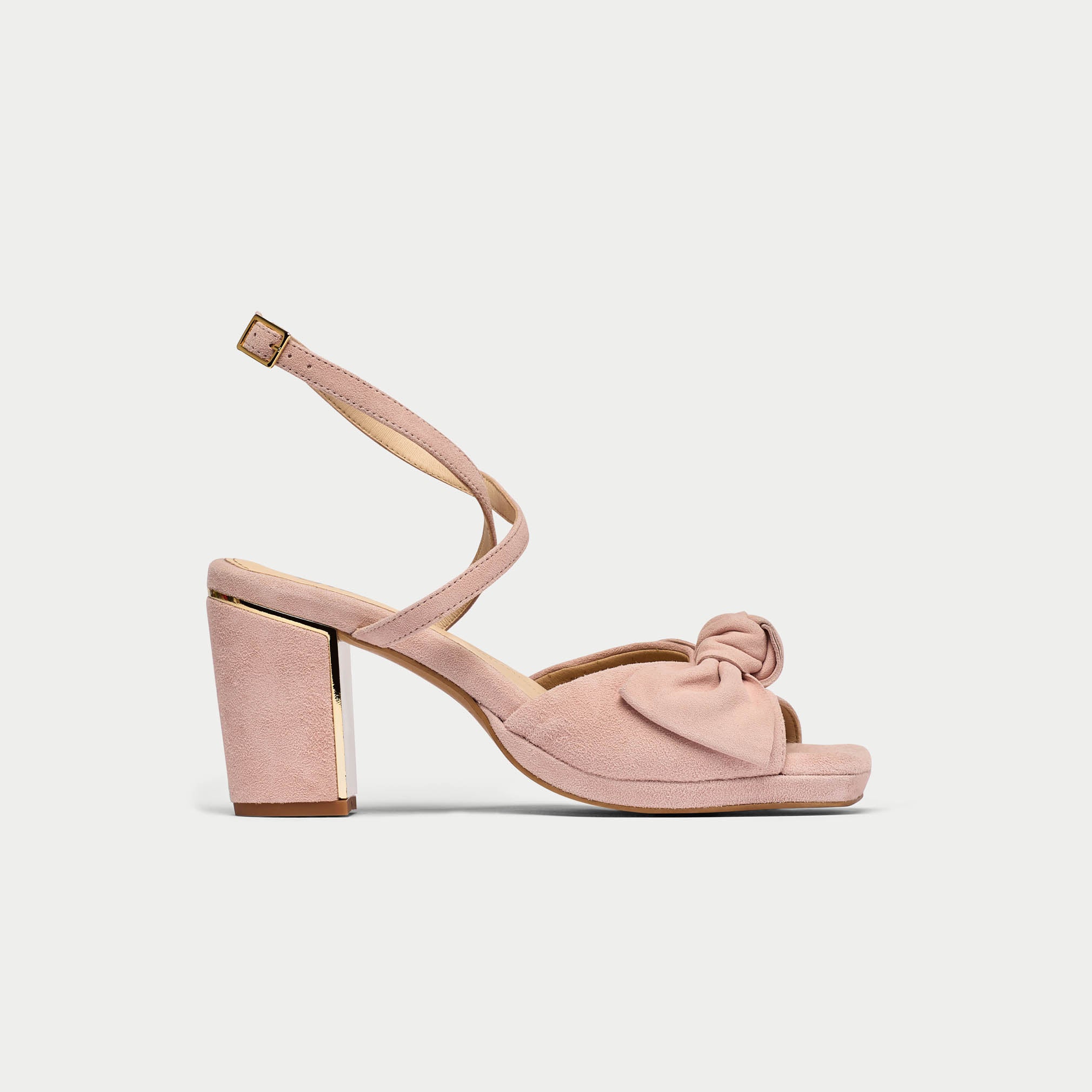 Soft heel sandals shops