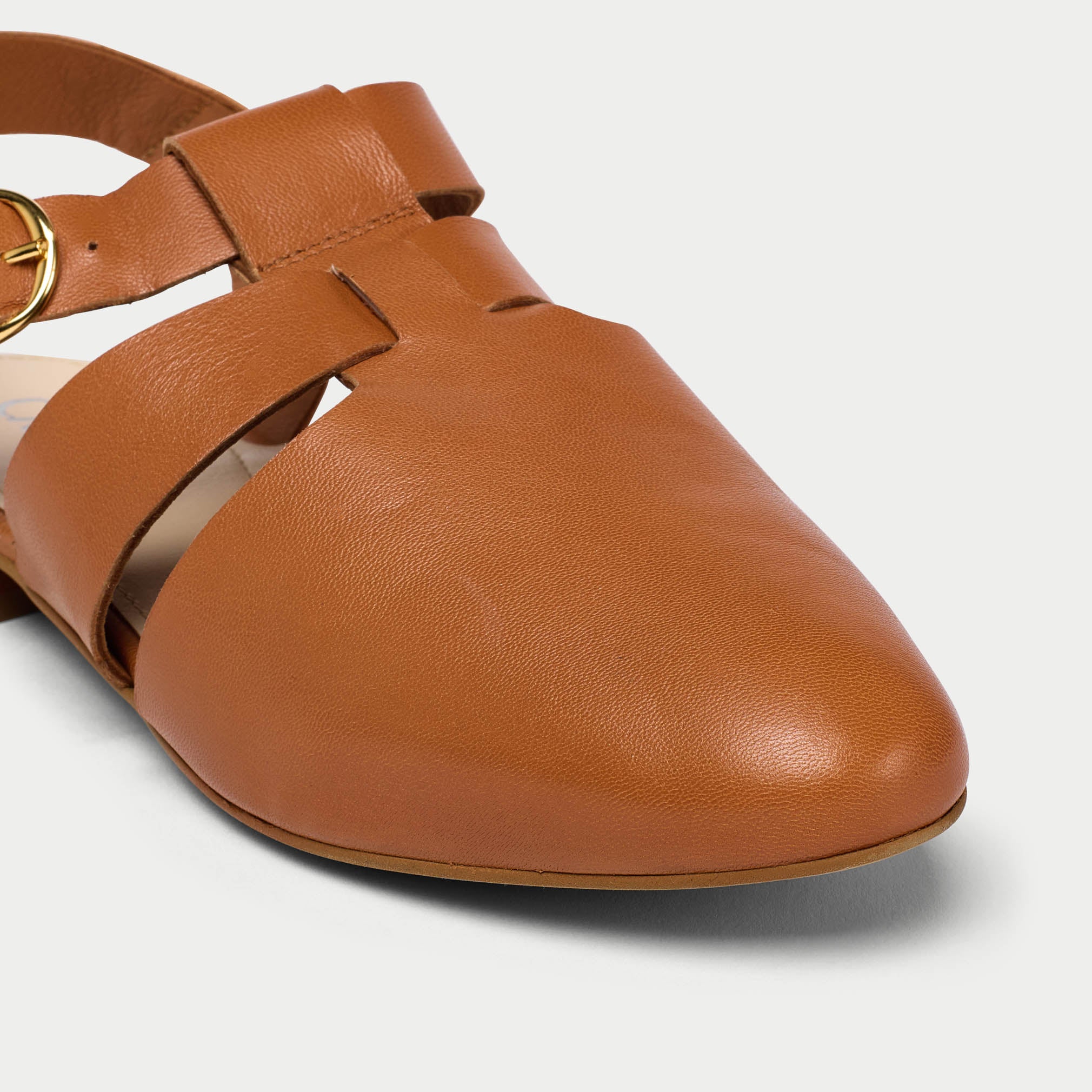 minnie tan sandals for bunions tip view