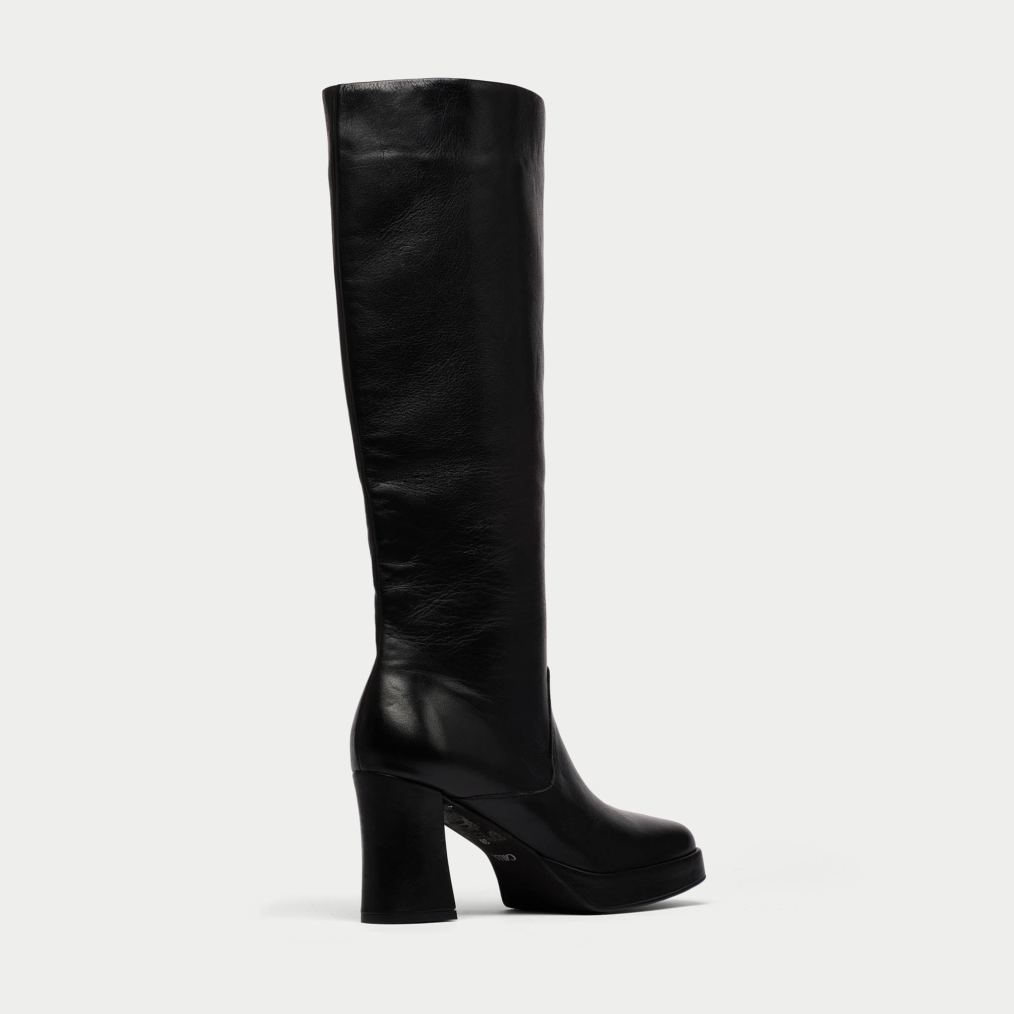 Martha black boot side/back view