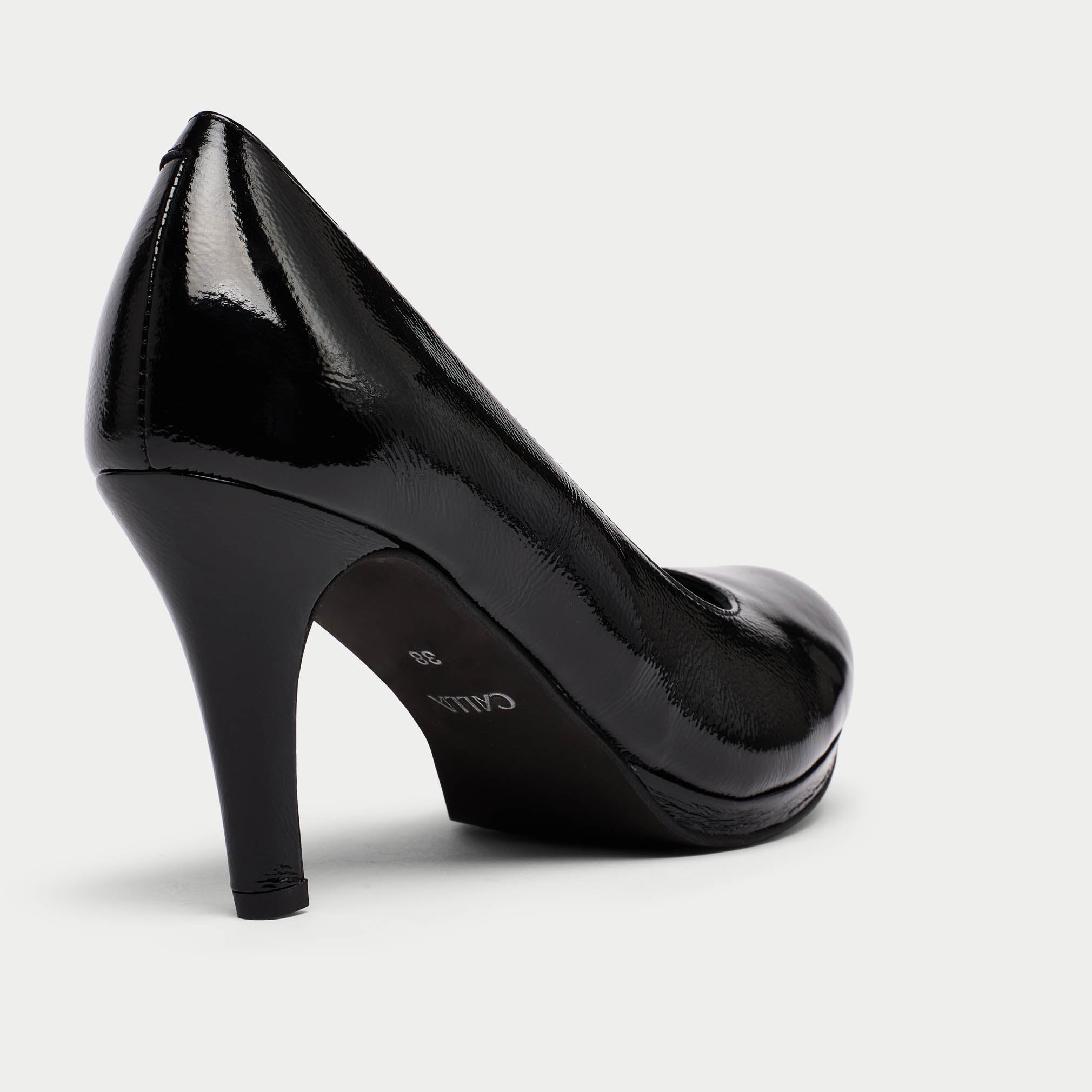 Sophia black shine leather heel close up