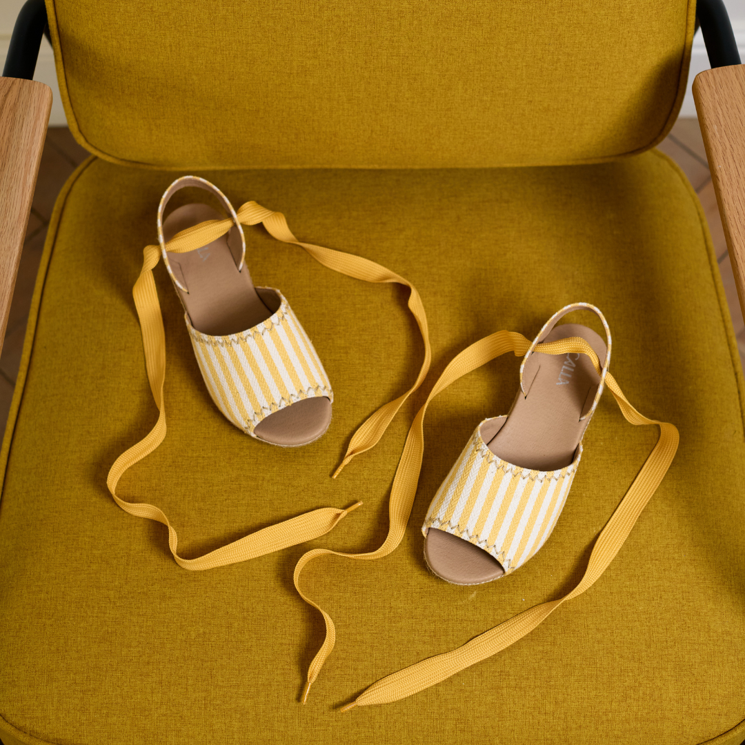 Evelyn - Lemon Canvas Espadrilles