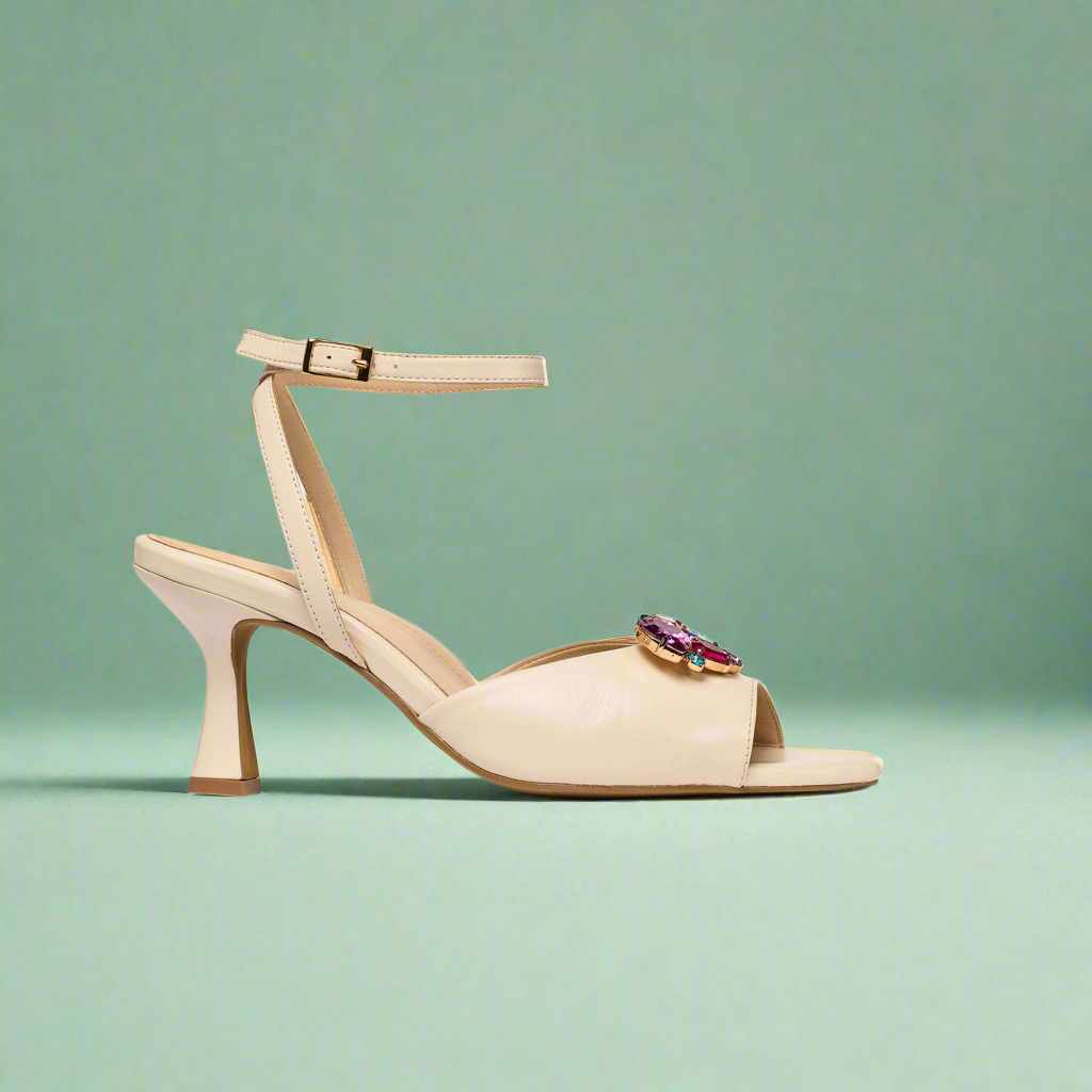kate heels side view