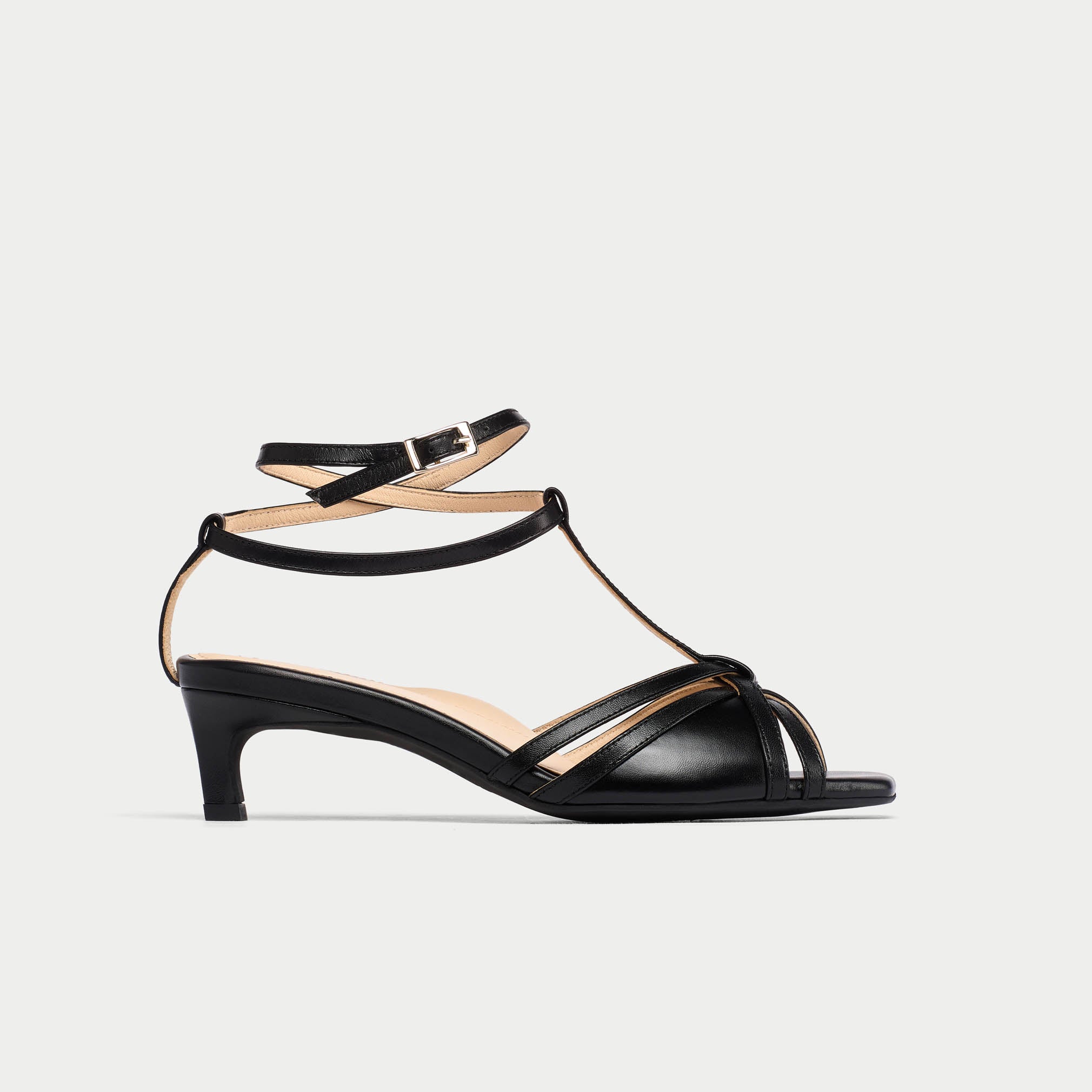kitten heels black medium heel shoes