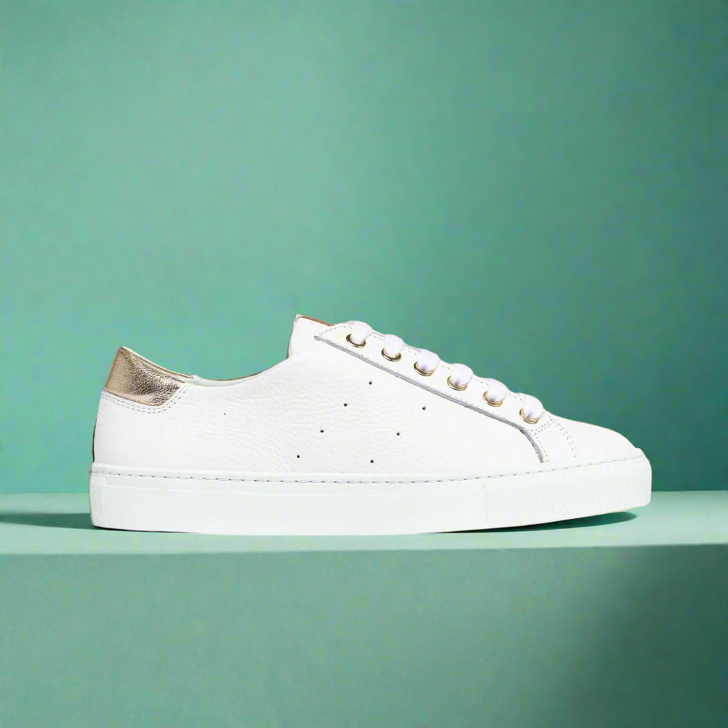 star grain champagne trainer side view