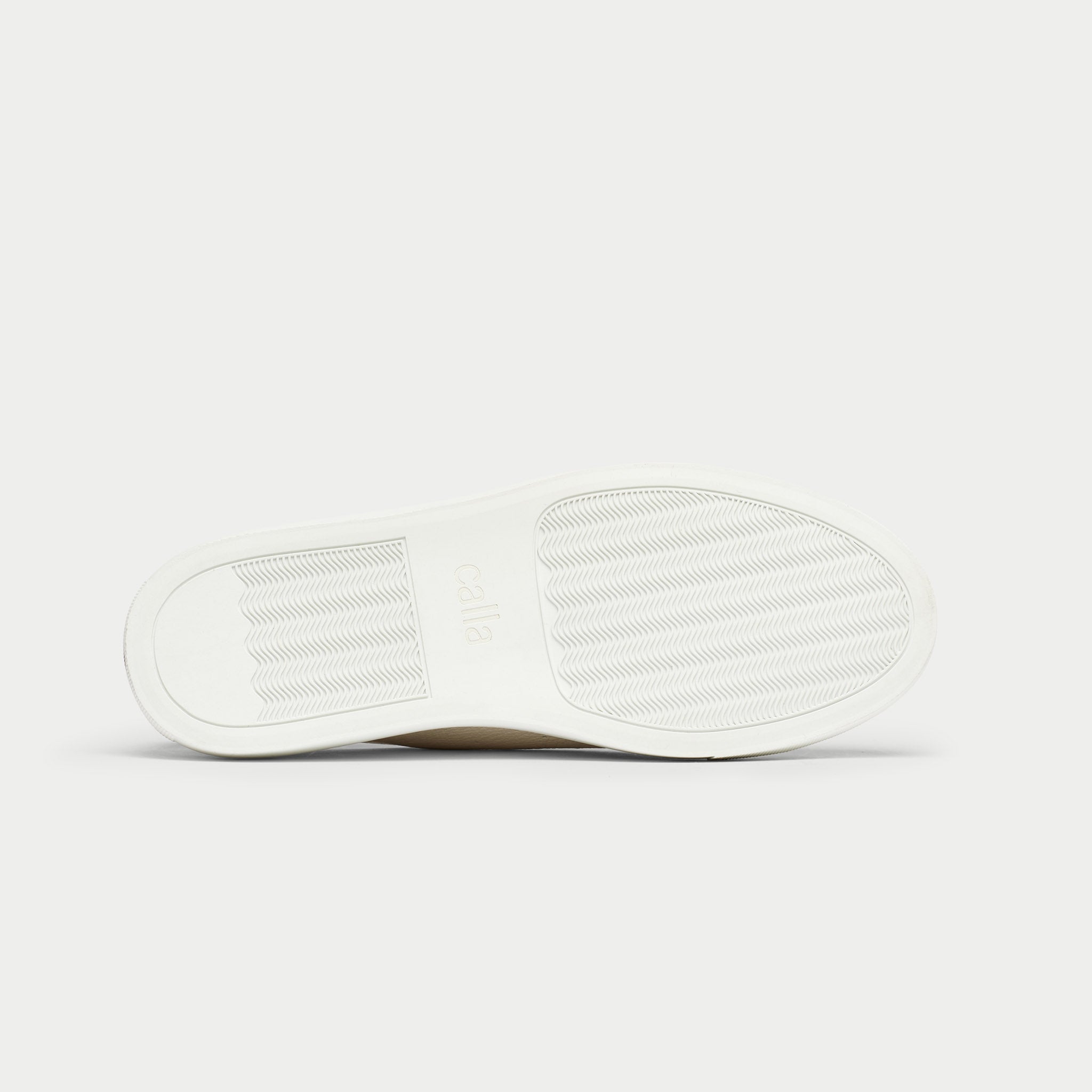 Star white leather sneaker sole view