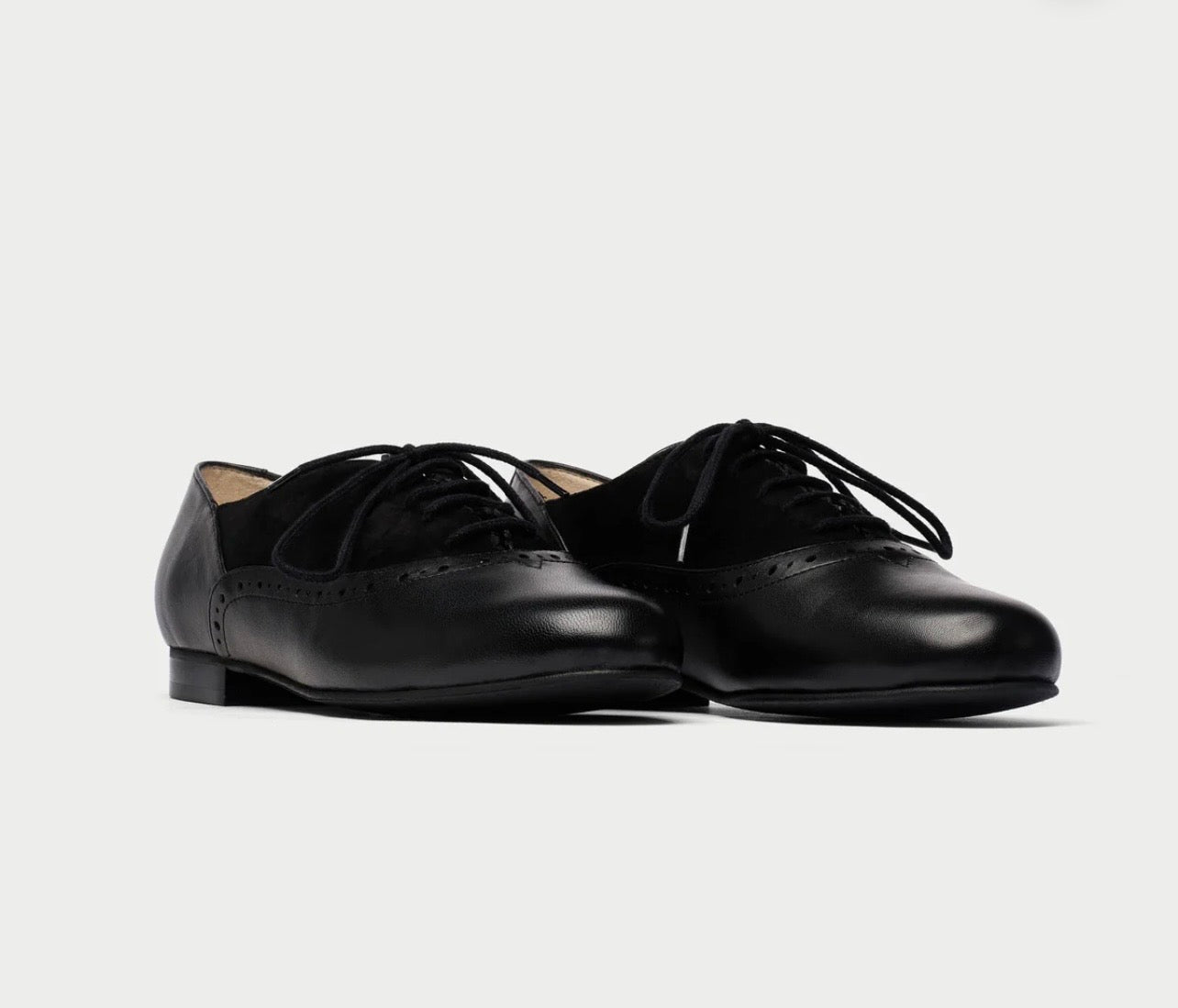 Comfortable Jazz Shoes for Women: How to Style Them Beyond the Dance Floor