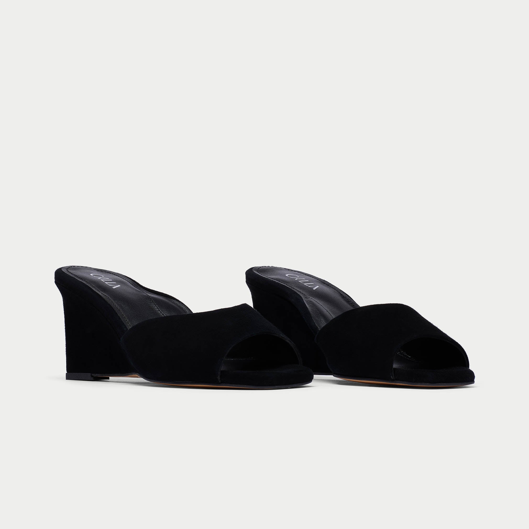 Clare - Black Suede