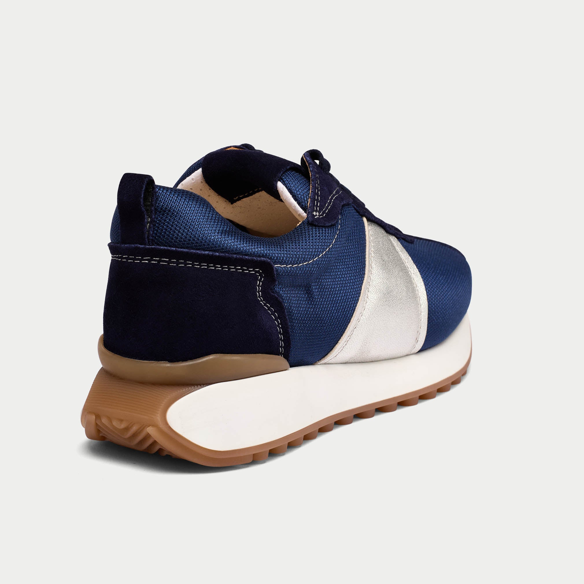 Cosmos navy trainer back/side view