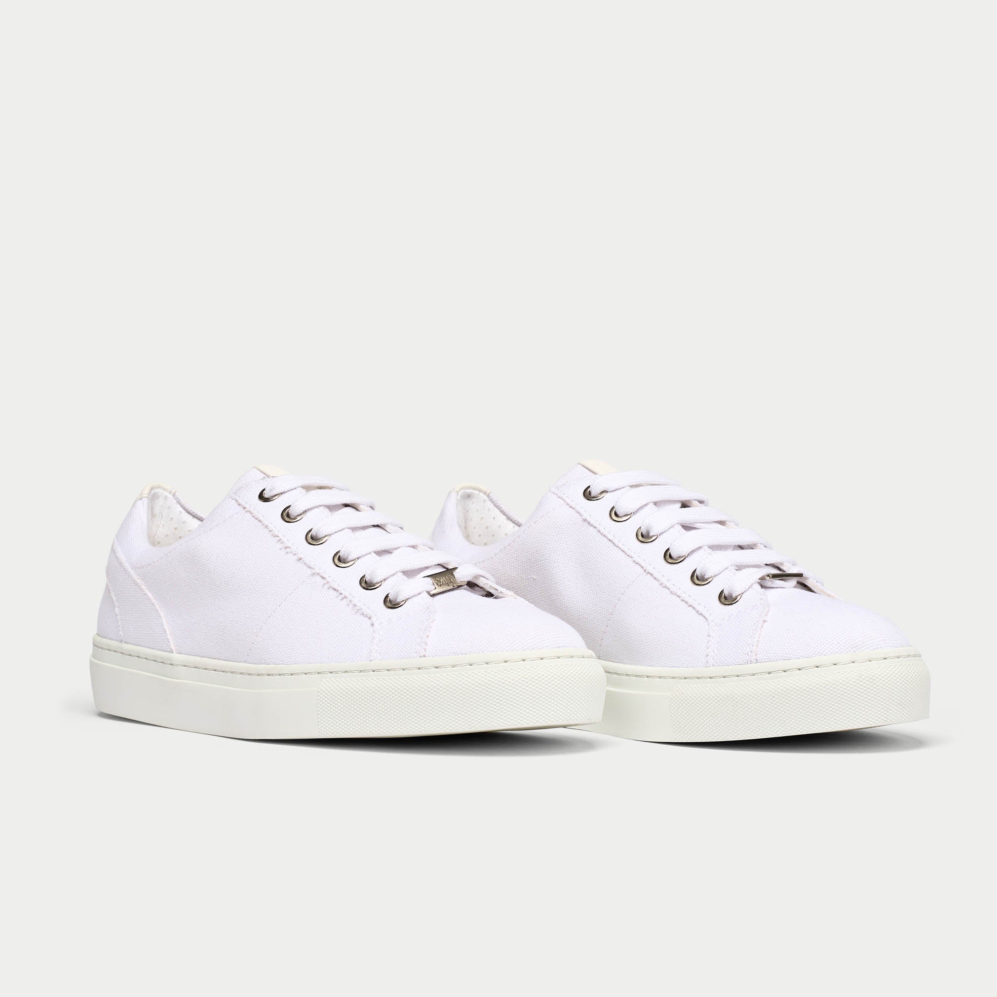 Luna Vegan - White