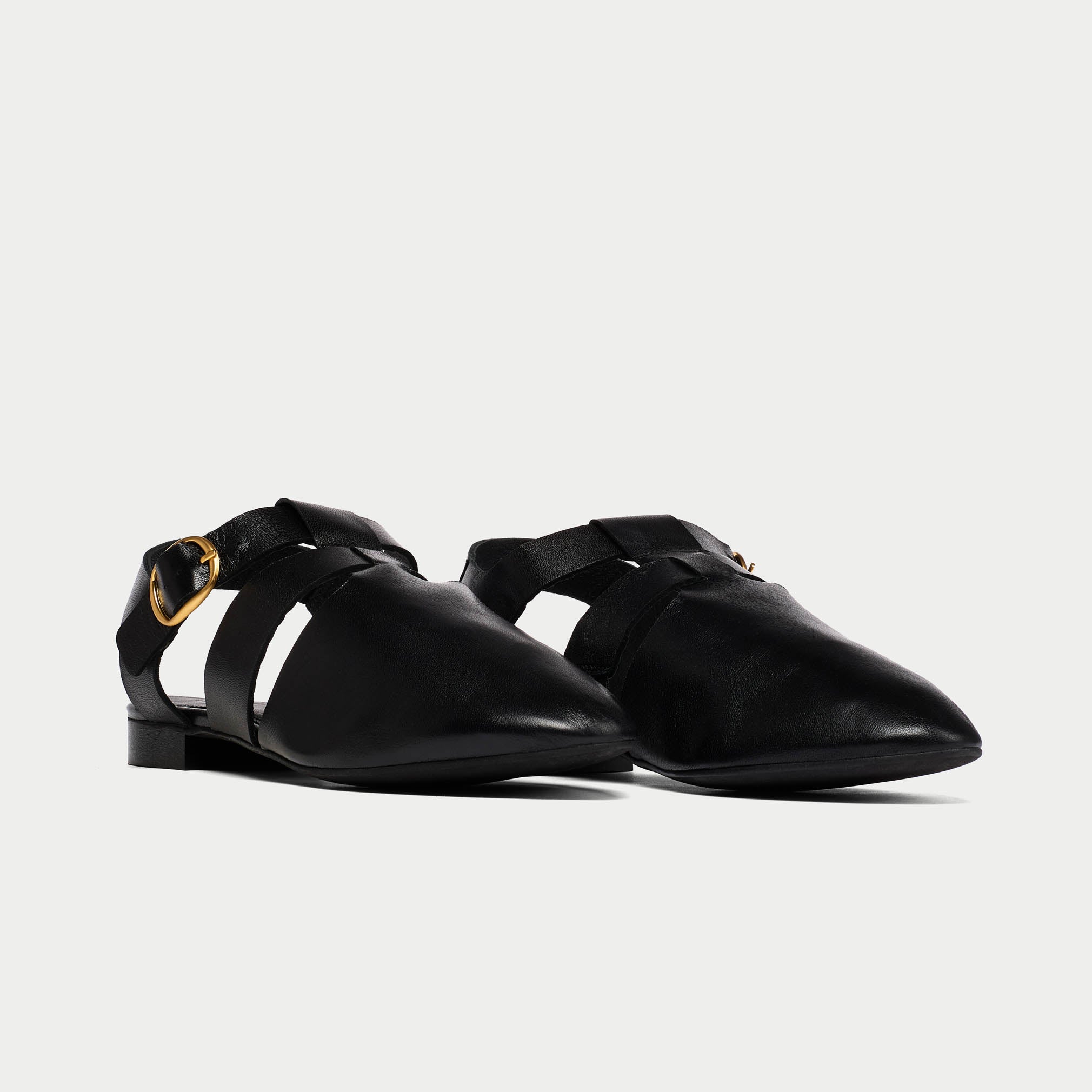 minnie black sandals pair