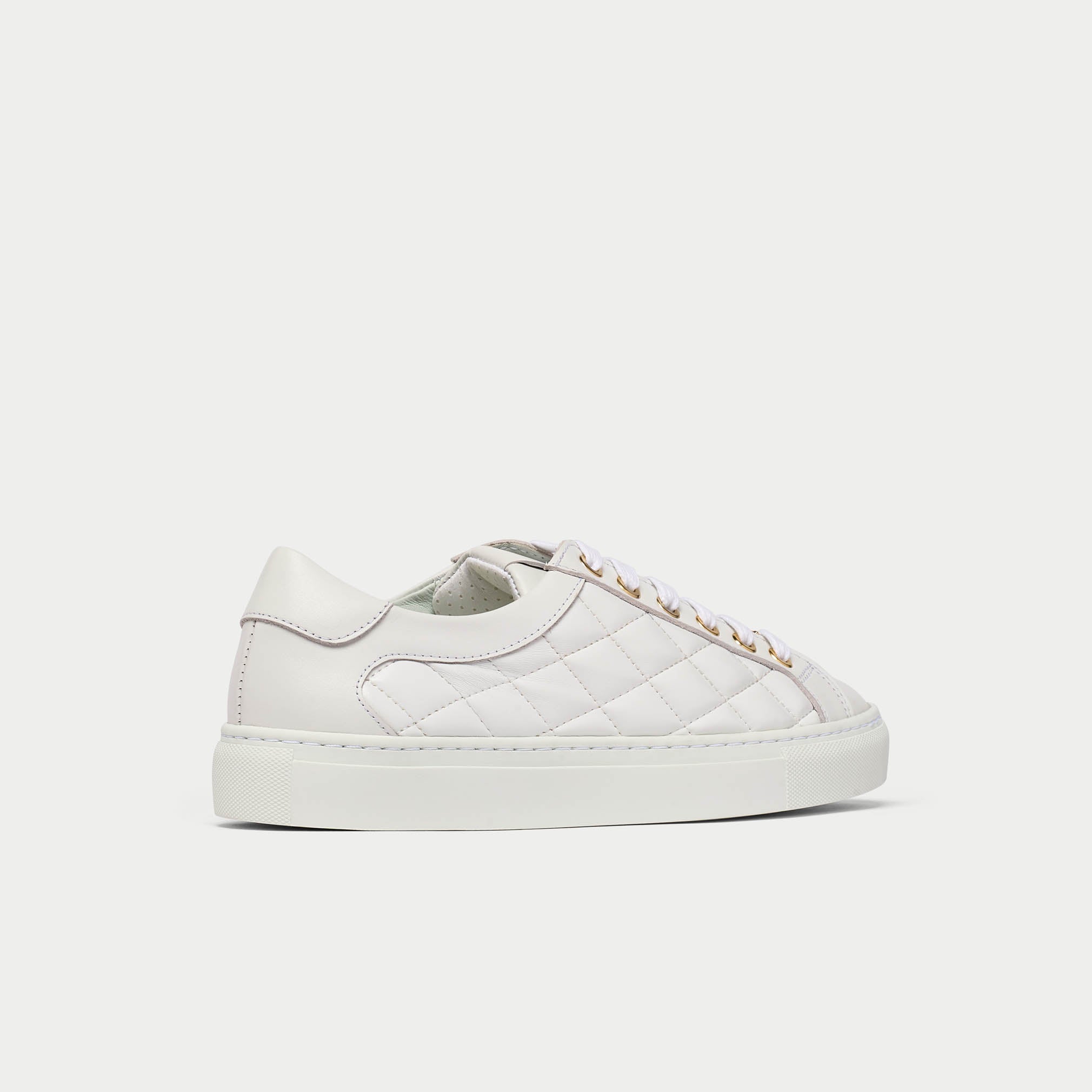 star quilted sneakers for wide feet back/side view