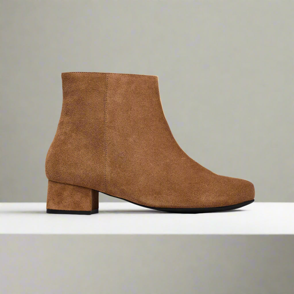 Lexie - Mocha Suede