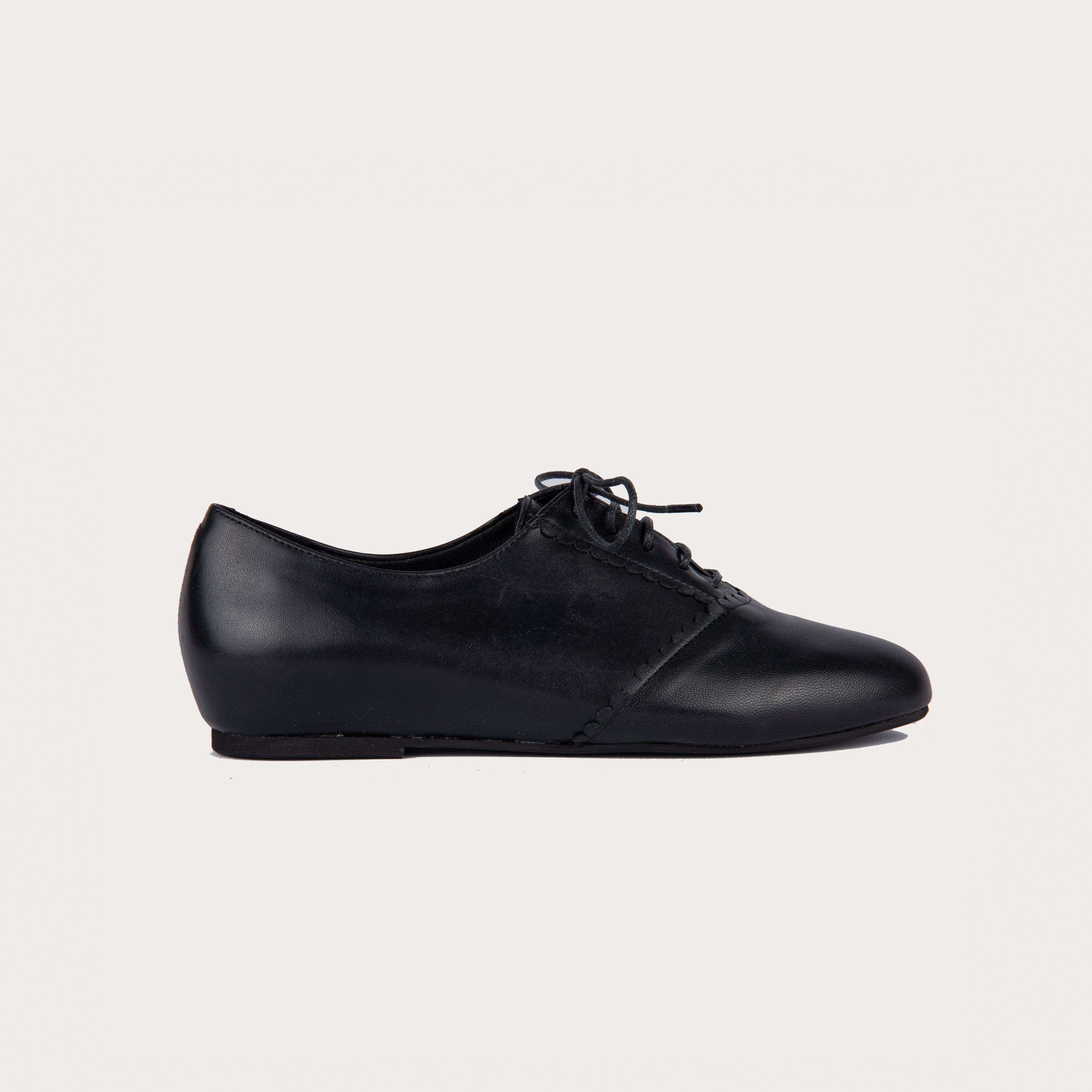 Aster black leather shoe side view