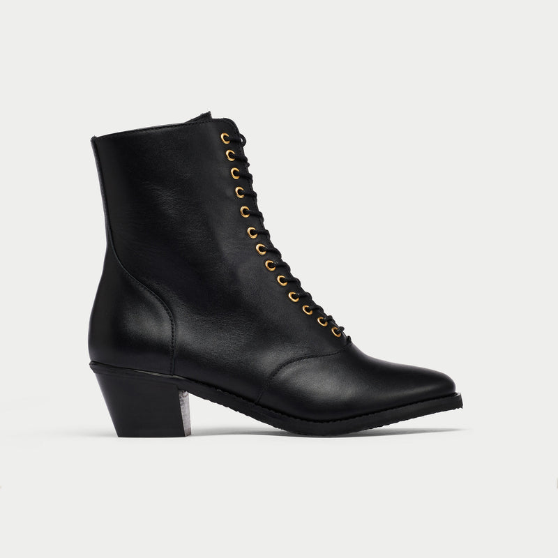 Lorna II - Black Leather