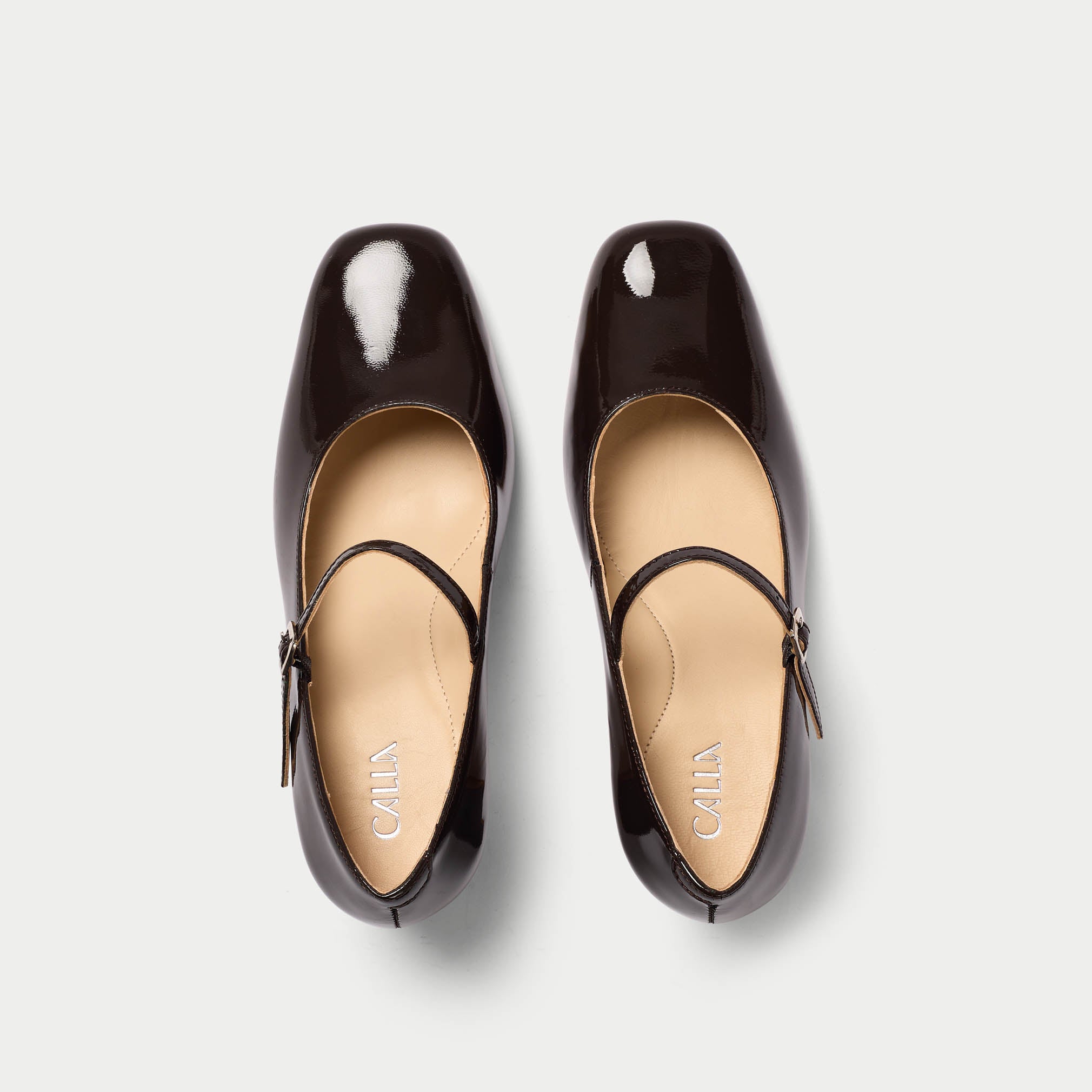Mary Jane - Black Coffee Patent Leather Pumps