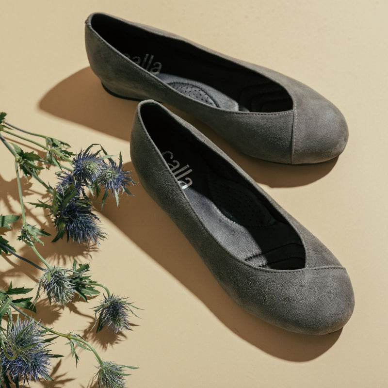 dark grey flat shoes for bunions