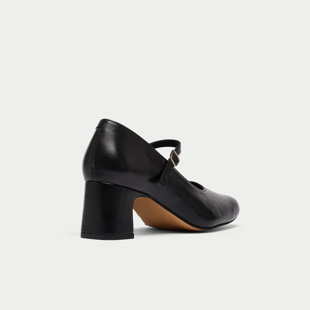 Chanel Cap Toe Mary-Jane Heels in Black Leather and Patent Leather — UFO No  More
